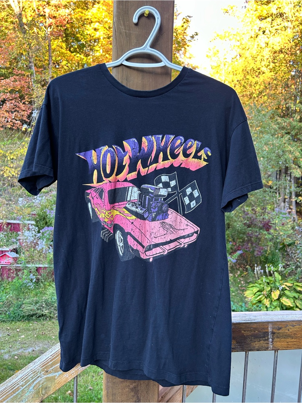 Hot Wheels Black Short Sleeve Graphic Tee • XS